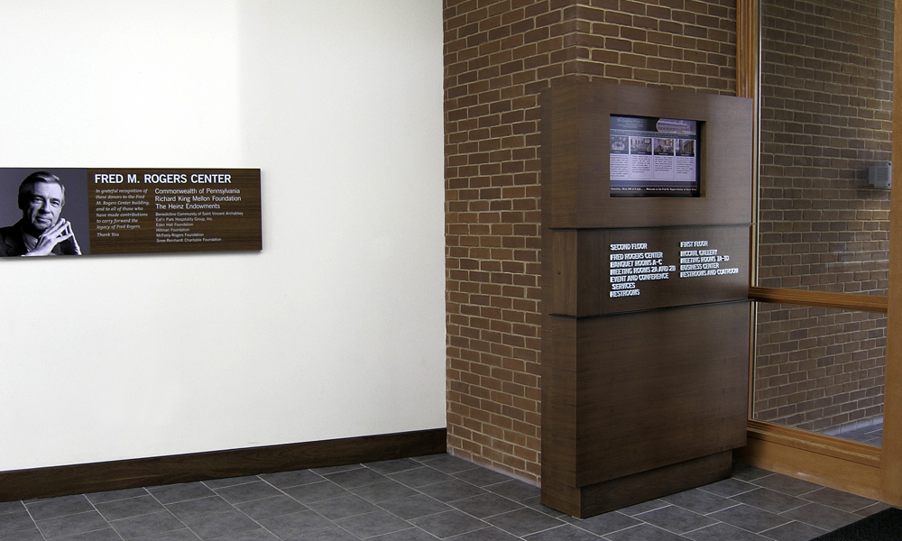 frc_signage_1000x600_4